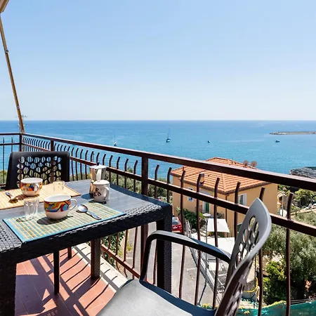 Sunny By Interhome Apartamento Cipressa