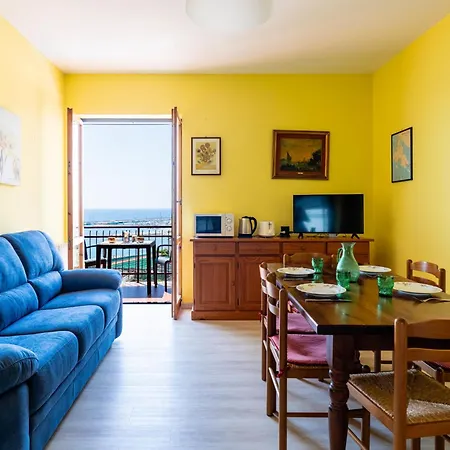 Apartamento Sunny By Interhome *