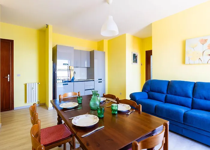 Sunny By Interhome Lägenhet