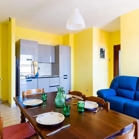 Sunny By Interhome *